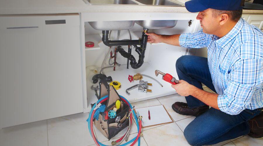 Expert burst pipe repair services in Stopover, KY